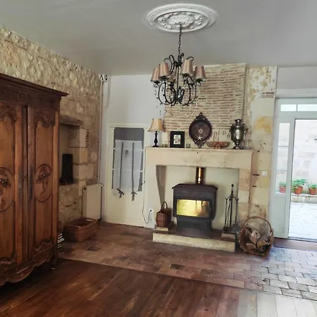 Beautiful historical Villa close to Saint Emilion Villa Port-Sainte-Foy-et-Ponchapt